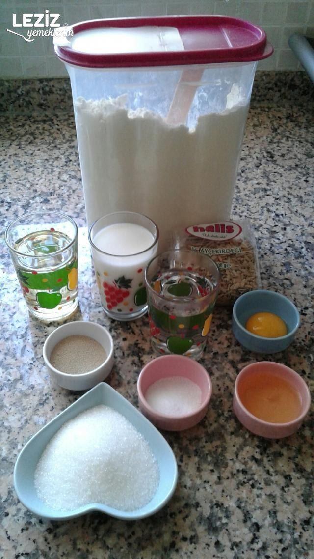 Çekirdekli Poğaça (İçi Boş)