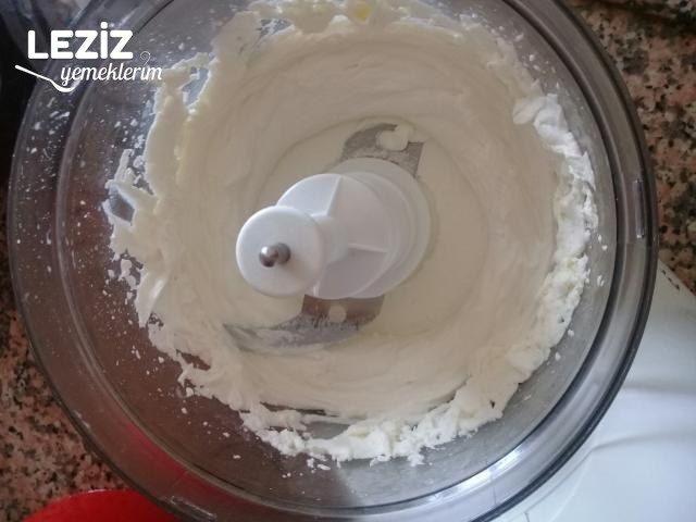 Evde Labne Peynir Yapımı