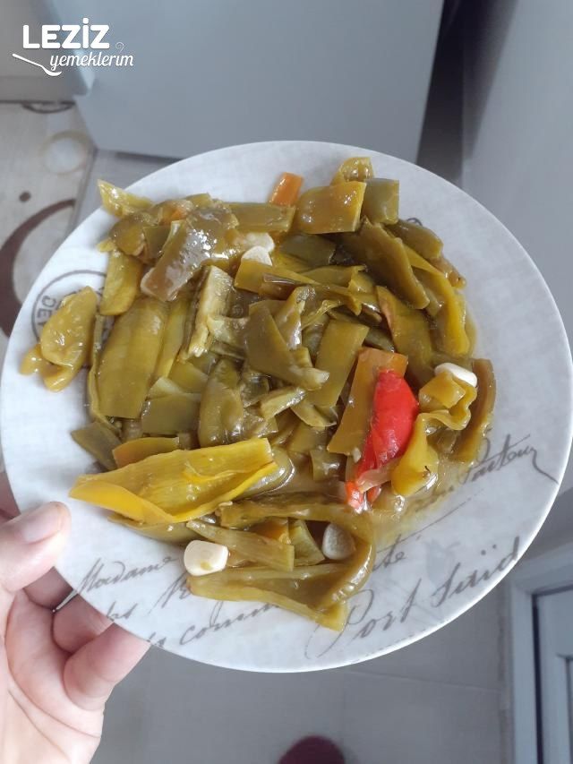 Yağlı Biber Turşusu (Ertesi Güne Hazır)