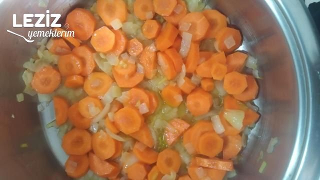 Nefis Zeytinyağlı Pırasa Tarifi