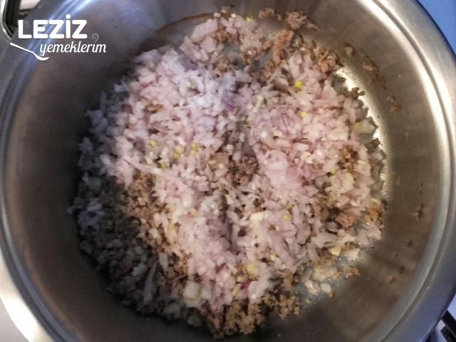 Kadınbudu Köfte Tarifi (Aşama Fotoğrafları İle)