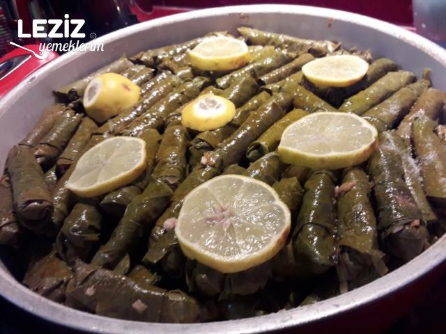 Tavuklu Sarma (Lezzetine Baylıacaksınız)