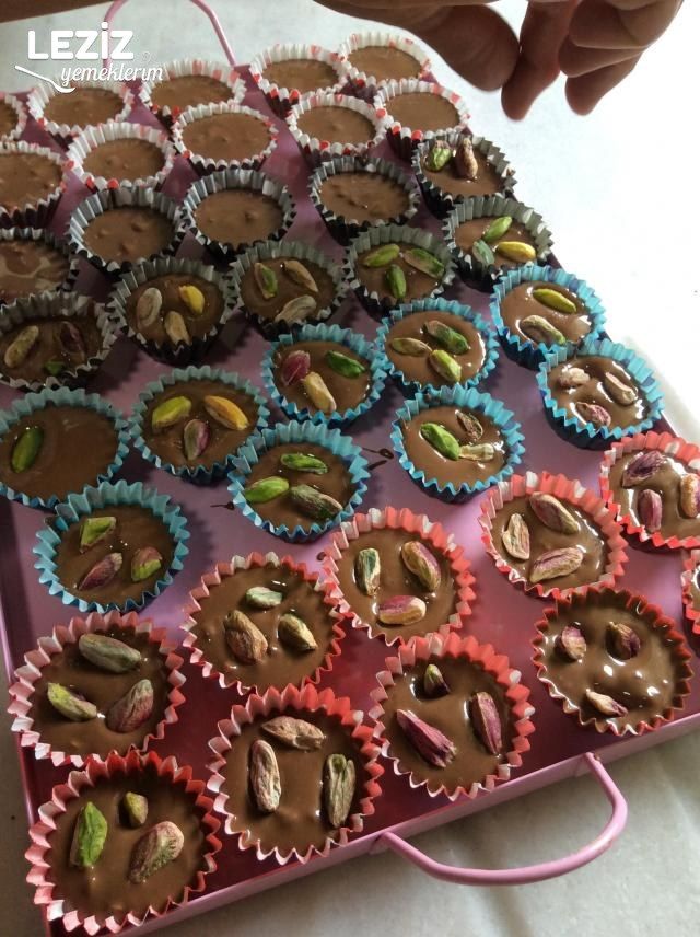Fıstıklı Çikolata