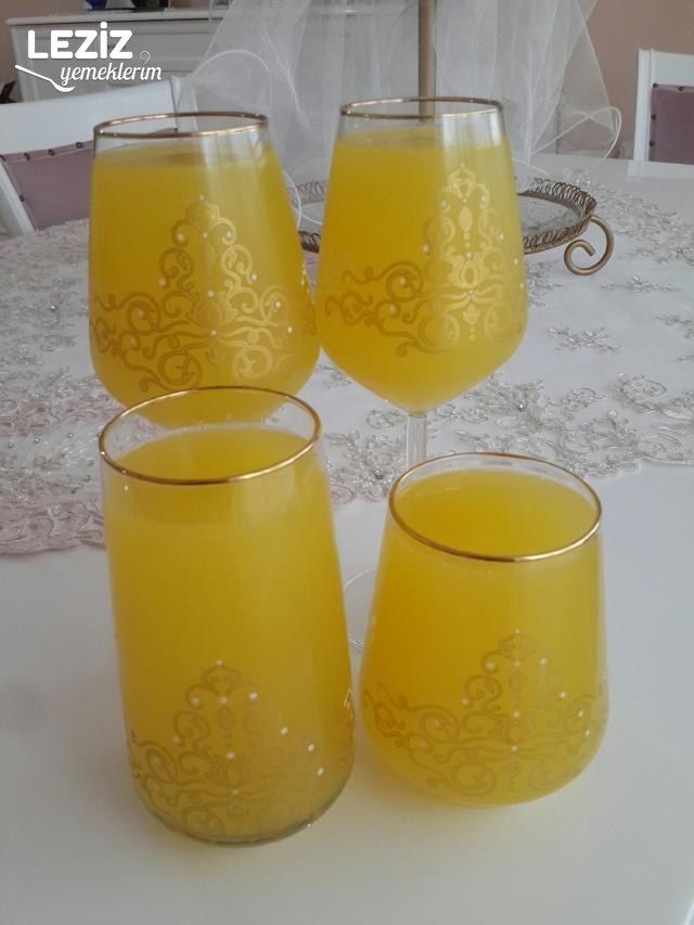 Ev Usulü Portakal Suyu