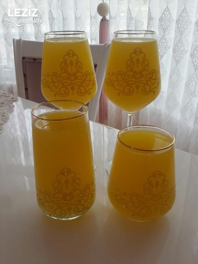 Ev Usulü Portakal Suyu