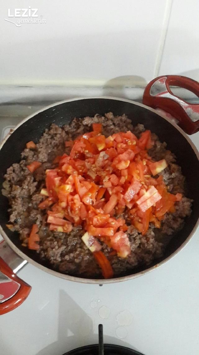 Avcı Böreği Nasıl Yapılır