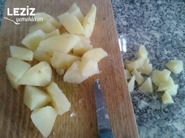 Haşlanmış Patates Yoğurtlaması