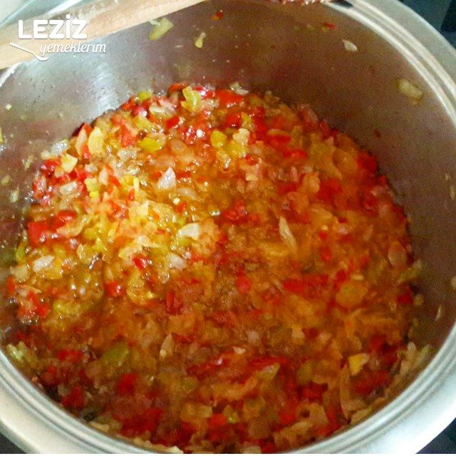 Çok Lezzetli Yumurtalı Patates Kavurması