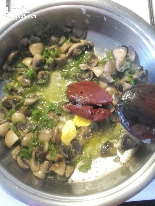 Mantarlı Bulgur Pilavı