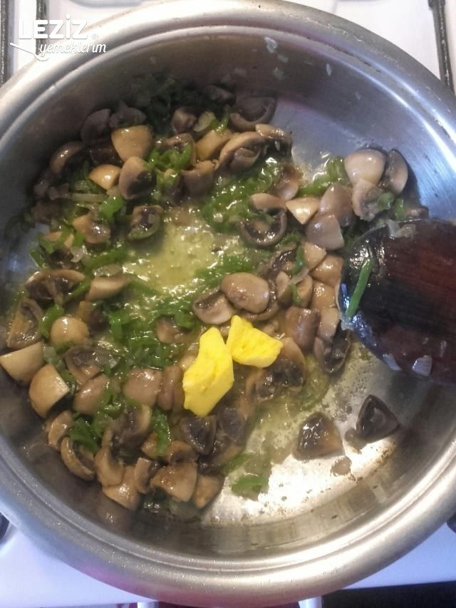 Mantarlı Bulgur Pilavı