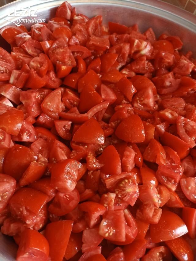 Domates Konservesi Nasıl Yapılır