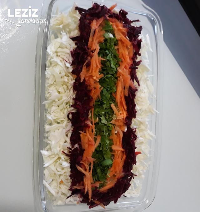 Nefis Beyaz Lahana Salatası