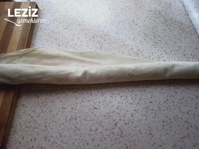 Çöp Şişlerde Çıtır Çıtır Sosis