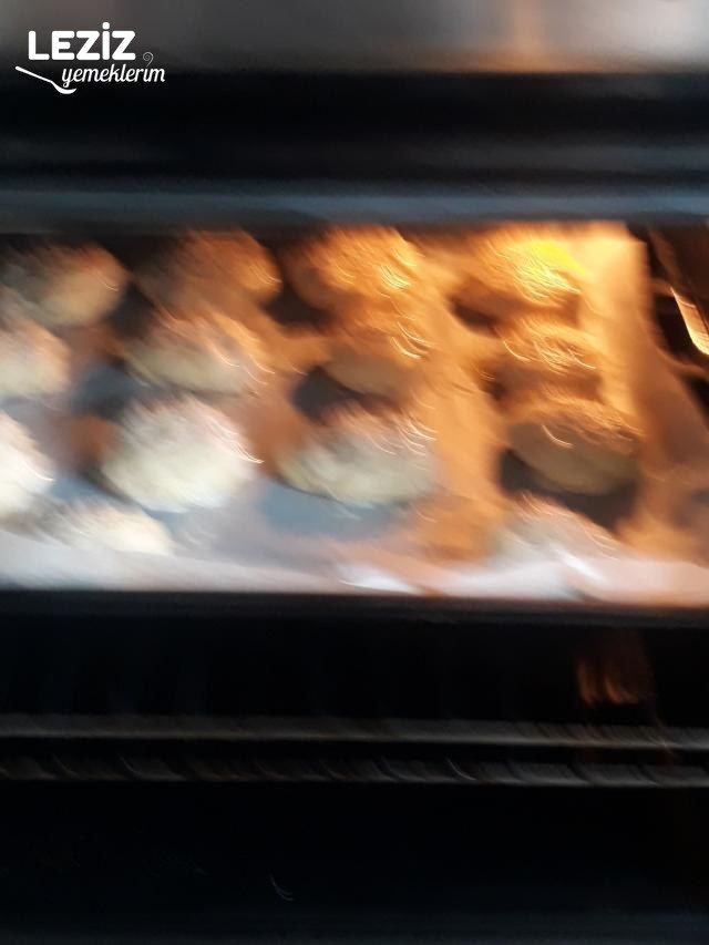 Mayasız Poğaça (Püf Noktaları İle)