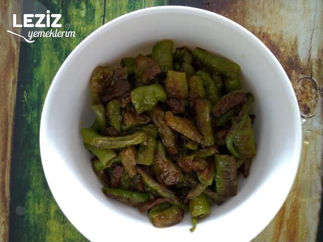 Yoğurtlu Biber Mezesi