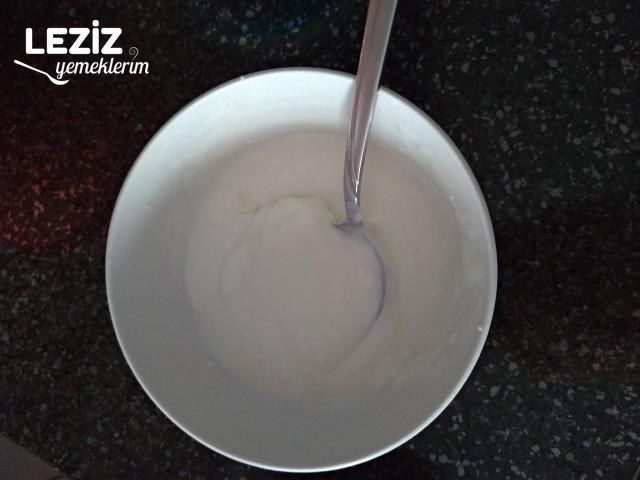 Yoğurtlu Biber Mezesi