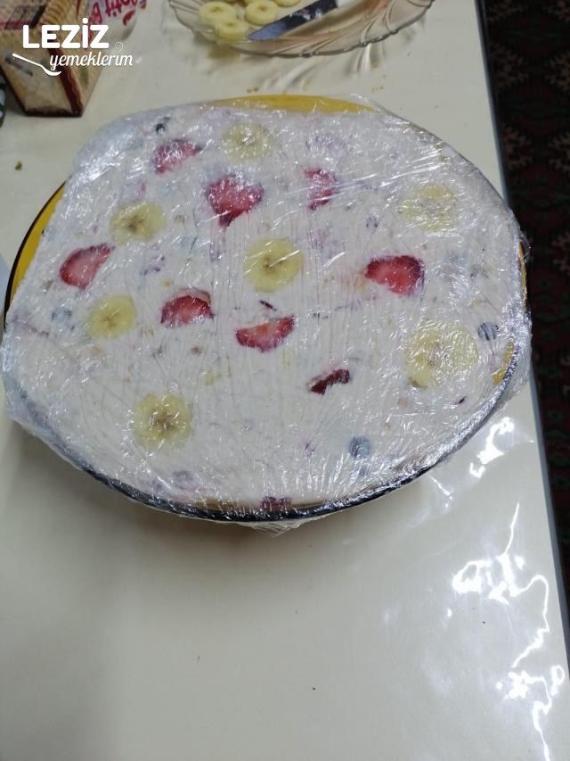 Meyveli Parfe Nasıl Yapılır