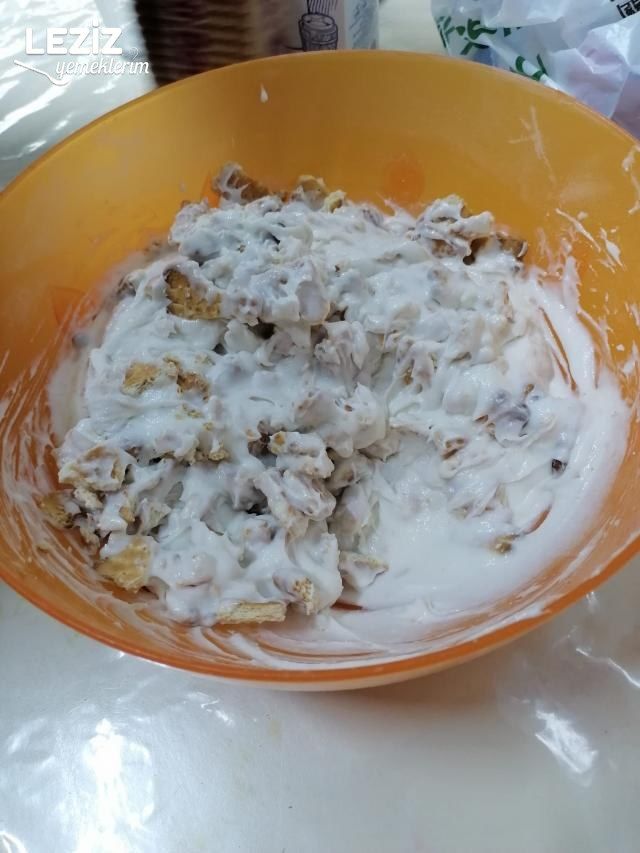 Meyveli Parfe Nasıl Yapılır