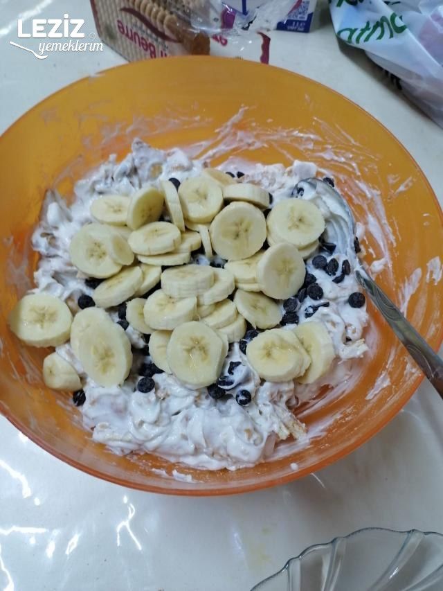 Meyveli Parfe Nasıl Yapılır