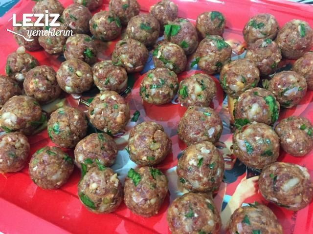 Fırında Sebzeli Misket Köfte Tarifi