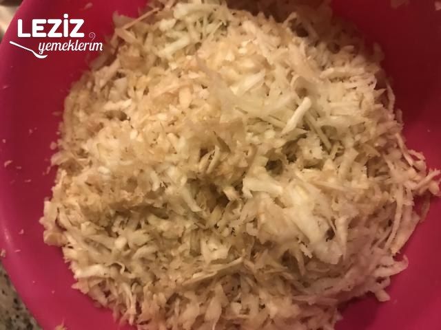 Kereviz Salatası (Vitamin Deposu)
