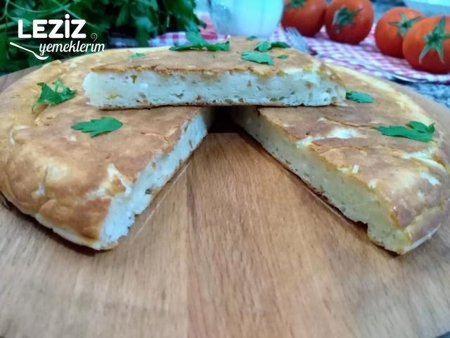 Yufkasız Tava Böreği (Peynirli Yoğurtlu)