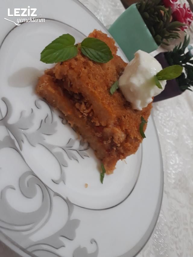 Karnabaharlı Sini Köftesi