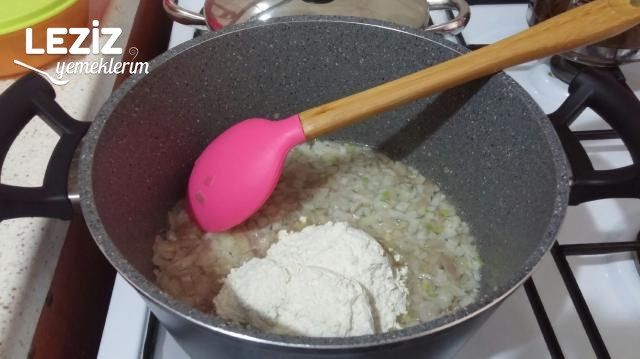 Çeşmi Nigar Çorbası Tarifi