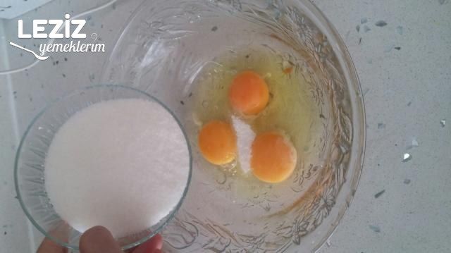 Portakallı Kek (Aşırı Kabaran)