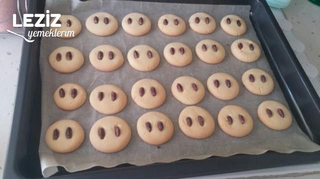 Antep Fıstıklı Kurabiye (Çocukluğumun Kurabiyesi)