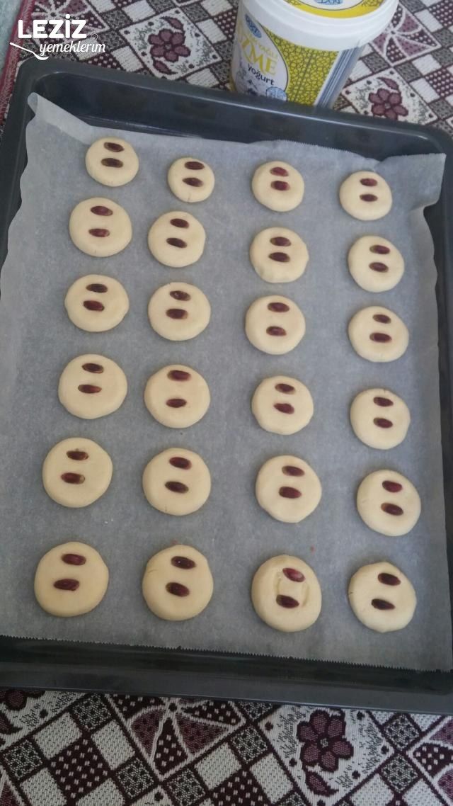 Antep Fıstıklı Kurabiye (Çocukluğumun Kurabiyesi)