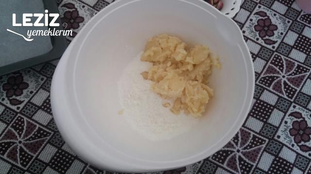 Antep Fıstıklı Kurabiye (Çocukluğumun Kurabiyesi)