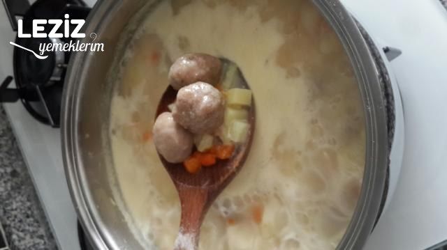 Enfes Ekşili Köfte