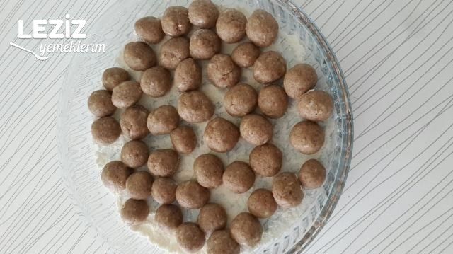 Enfes Ekşili Köfte