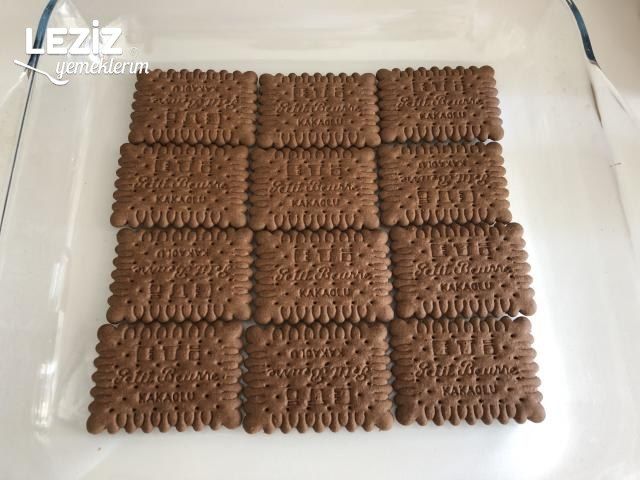 Muhallebili Bisküvi Pastası Tarifi