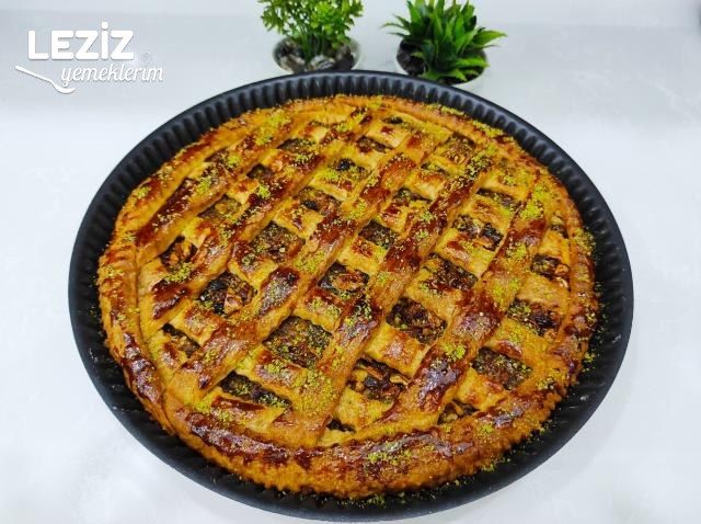 Nefis Elmalı Turta Nasıl Yapılır