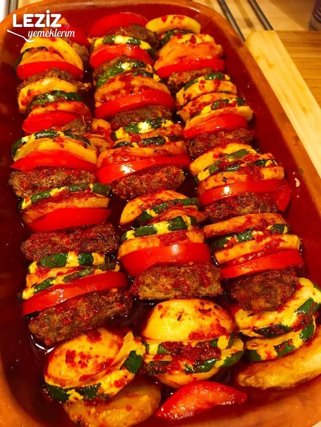 Fırında Köfteli Sebze Dizmesi