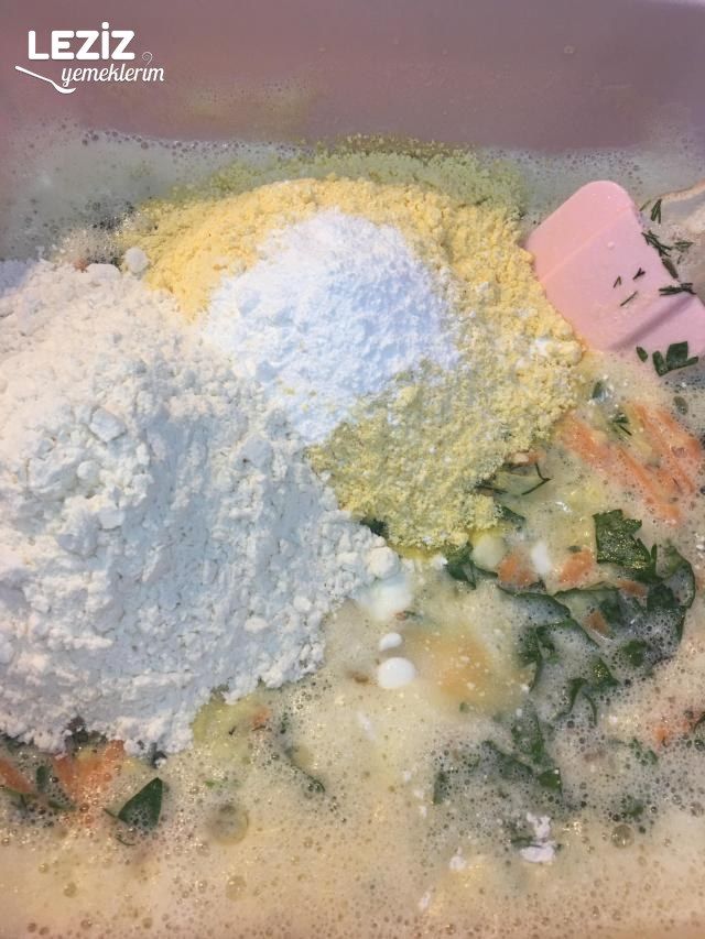 Sebzeli Tart Kek Tarifi