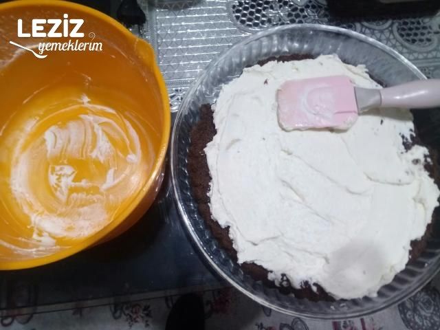 Borcamda Muzlu Köstebek Pasta