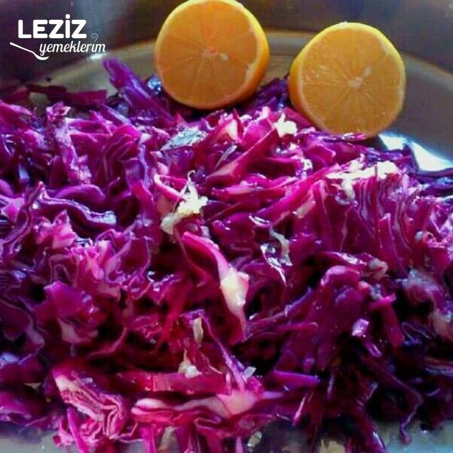 Salatalar İçin Pratik Mor Lahana