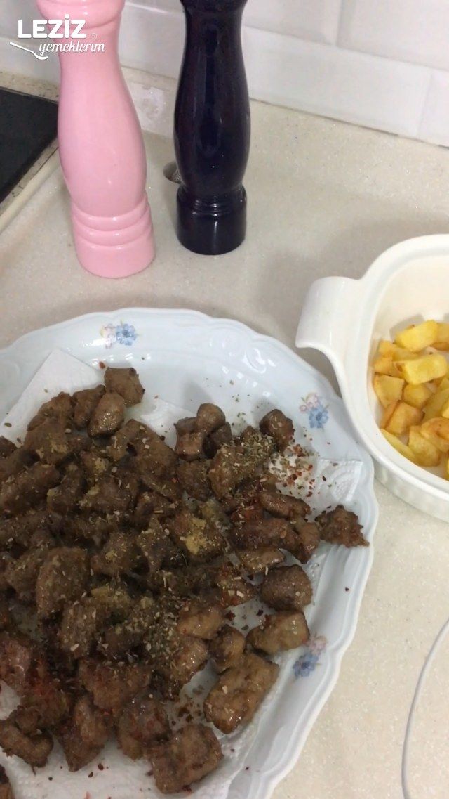 Dana Ciğeri İle Arnavut Ciğeri Tarifi