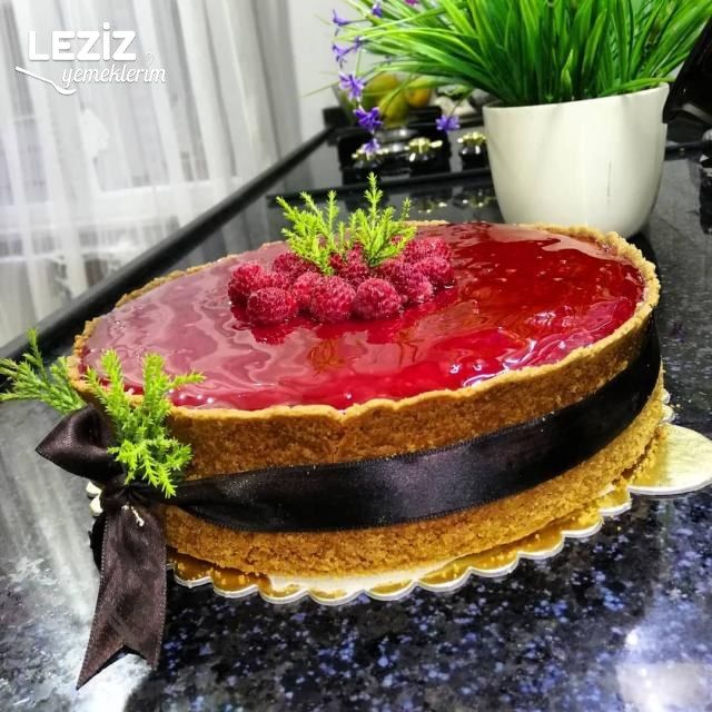 Vişneli Frambuazlı Cheesecake