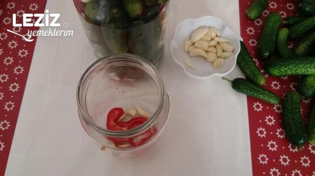 Kornişon Salatalık Turşusu (Sıcak Su İle)
