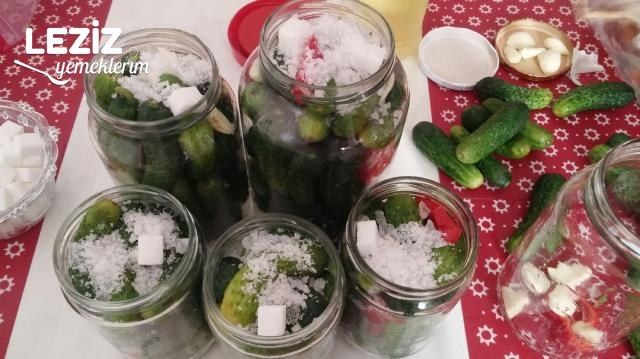 Kornişon Salatalık Turşusu (Sıcak Su İle)