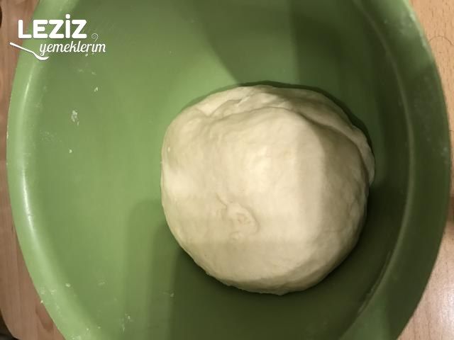 Ev Yapımı Pastane Simidi