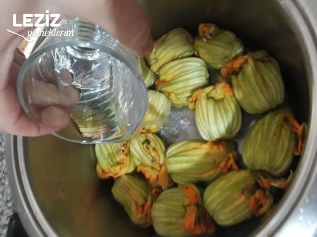 Nefis Kabak Çiçeği Dolması Tarifi