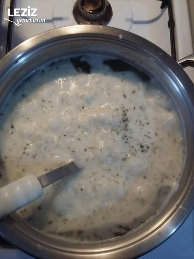 Yayla Çorbası (Kış Aylarının Vazgeçilmezi)