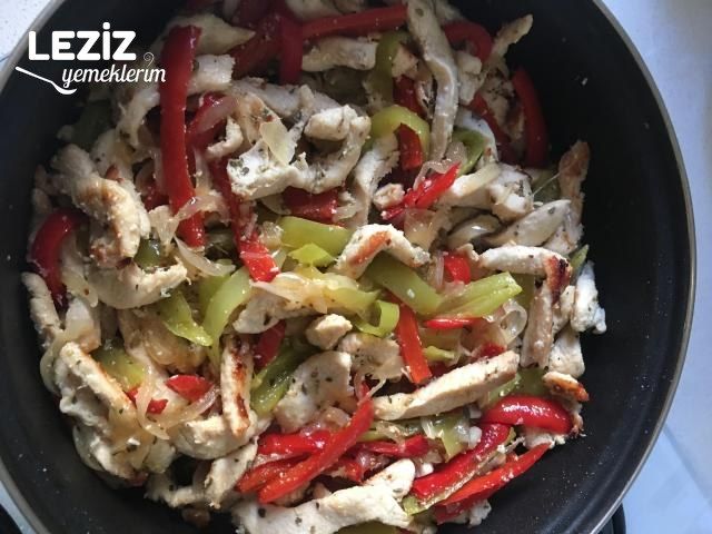 Biberli Jülyen Tavuk