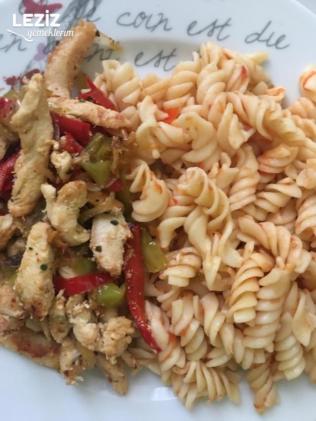 Biberli Jülyen Tavuk