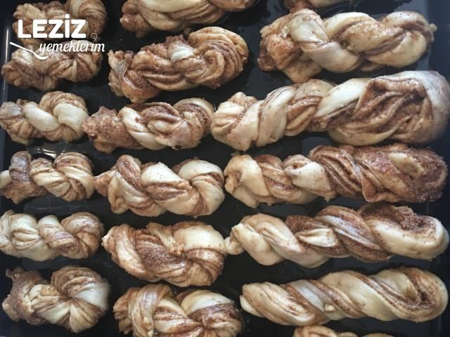 Nefis Haşhaşlı Cevizli Çörek Tarifi
